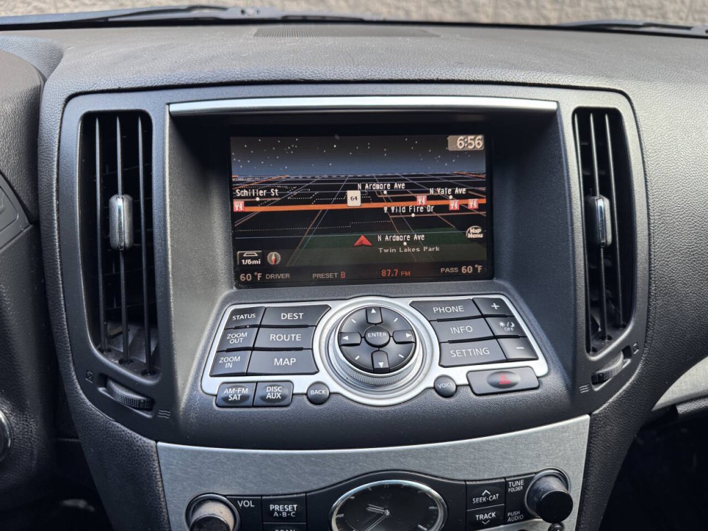 2009 INFINITI G37 Image 30