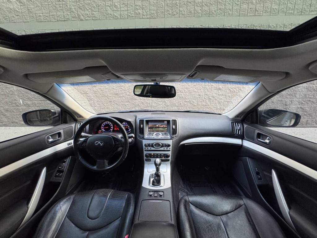 2009 INFINITI G37 Image 36