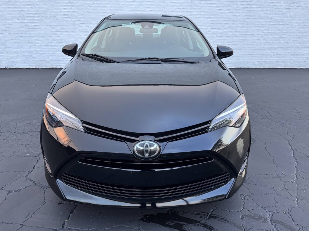 2017 Toyota Corolla Image 5