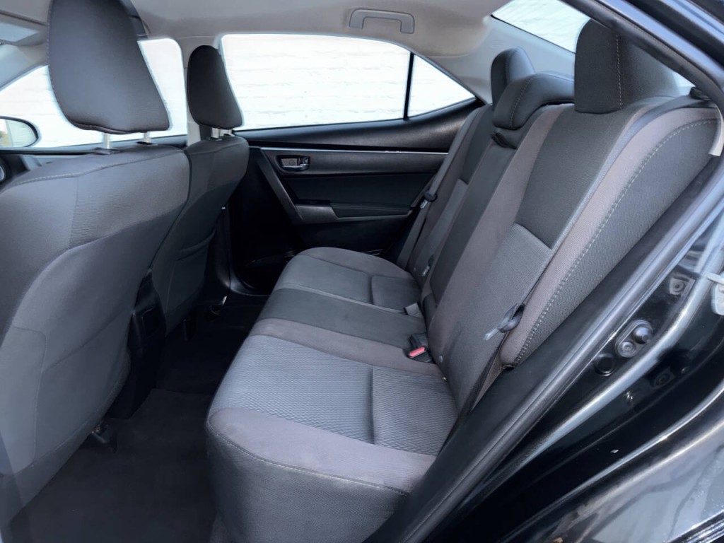 2017 Toyota Corolla Image 23