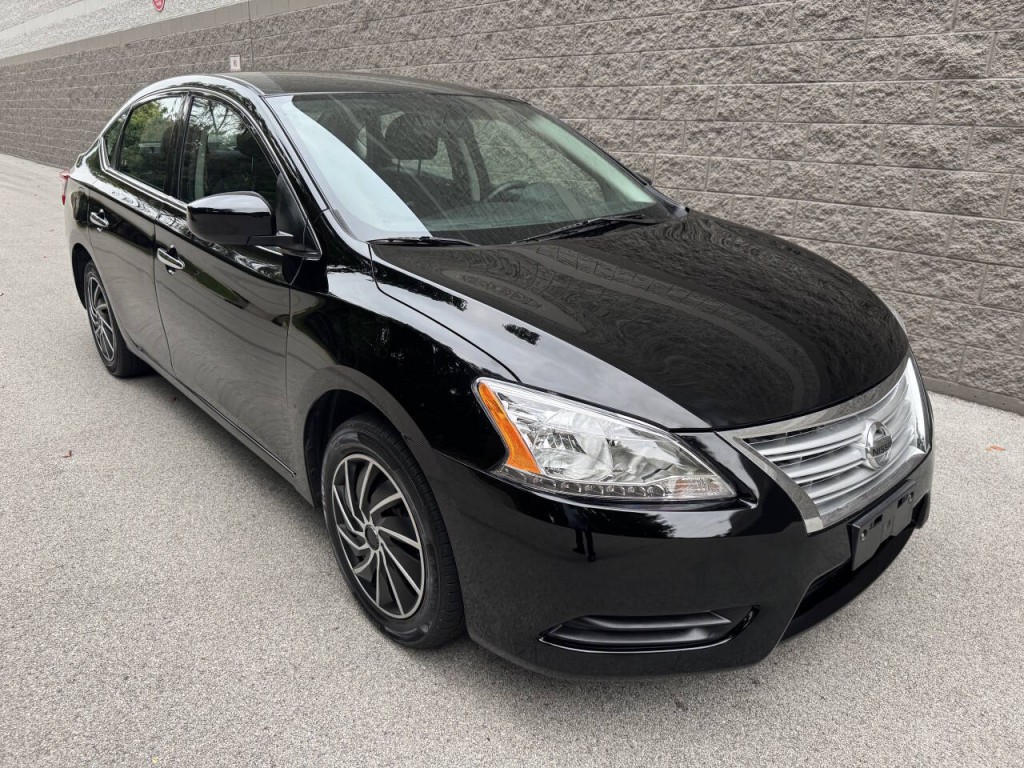 2015 Nissan Sentra Image 8