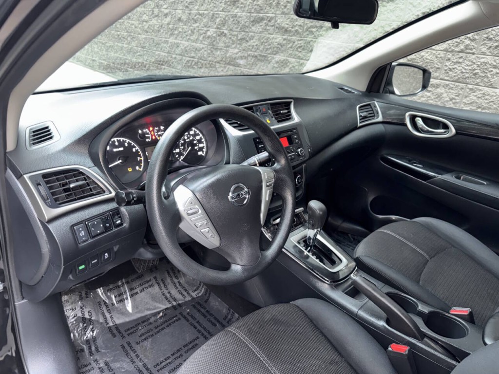 2015 Nissan Sentra Image 20