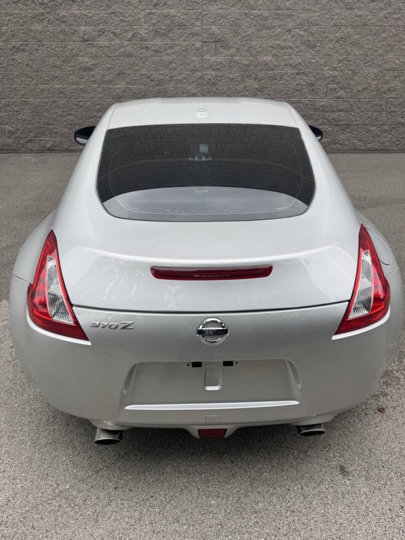 2015 Nissan 370Z Image 19