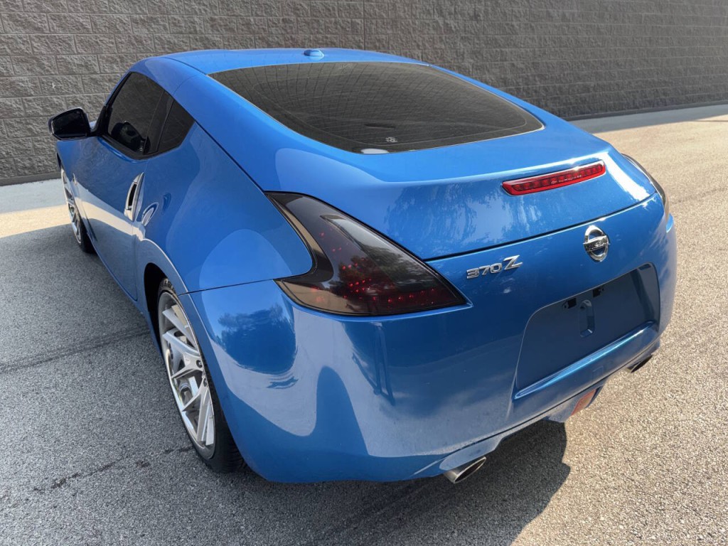2010 Nissan 370Z Image 14