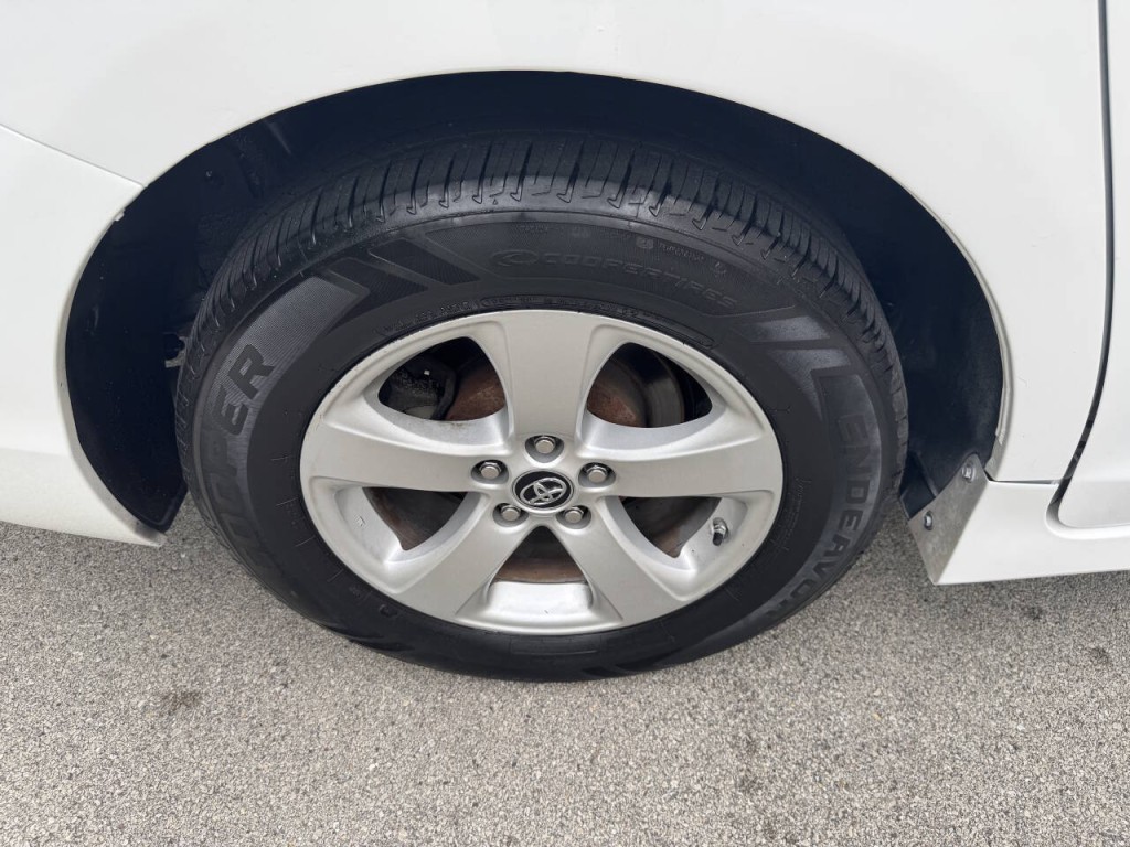 2019 Toyota Sienna Image 18