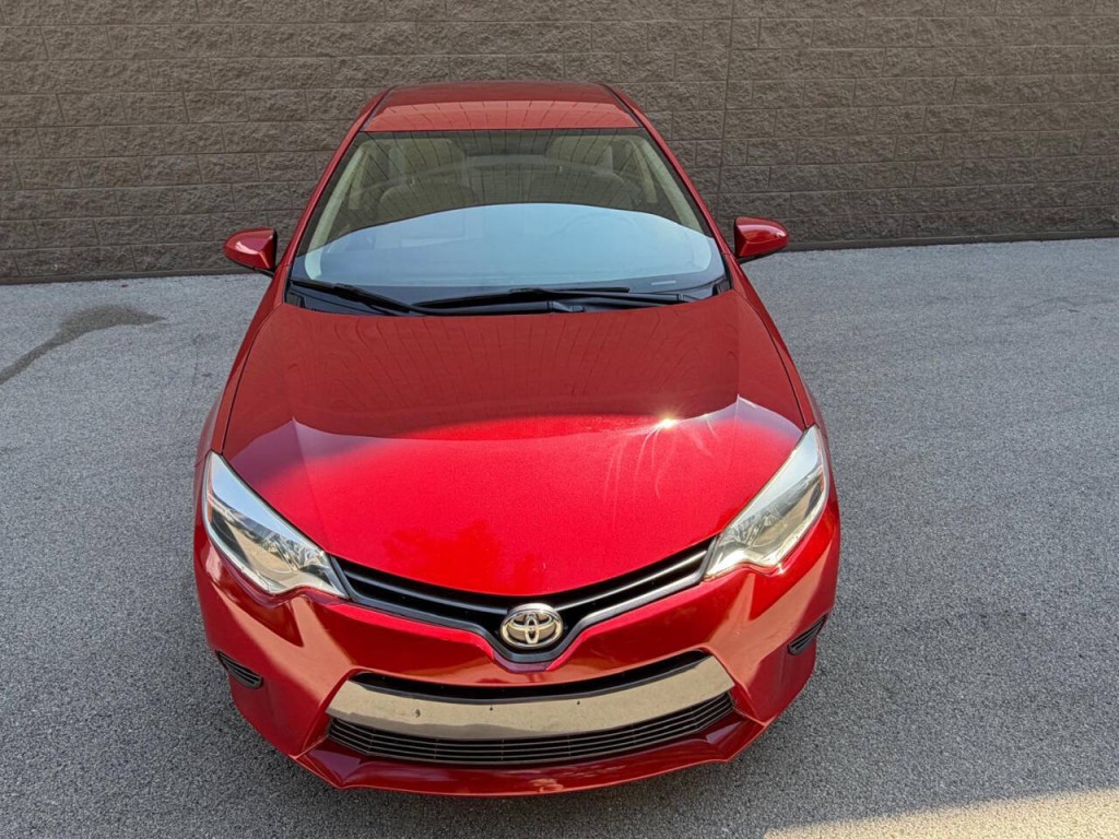 2015 Toyota Corolla Image 9