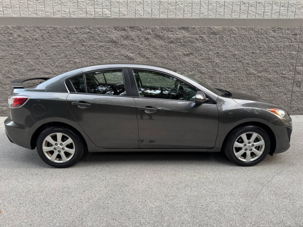 2010 Mazda Mazda3 Image 10