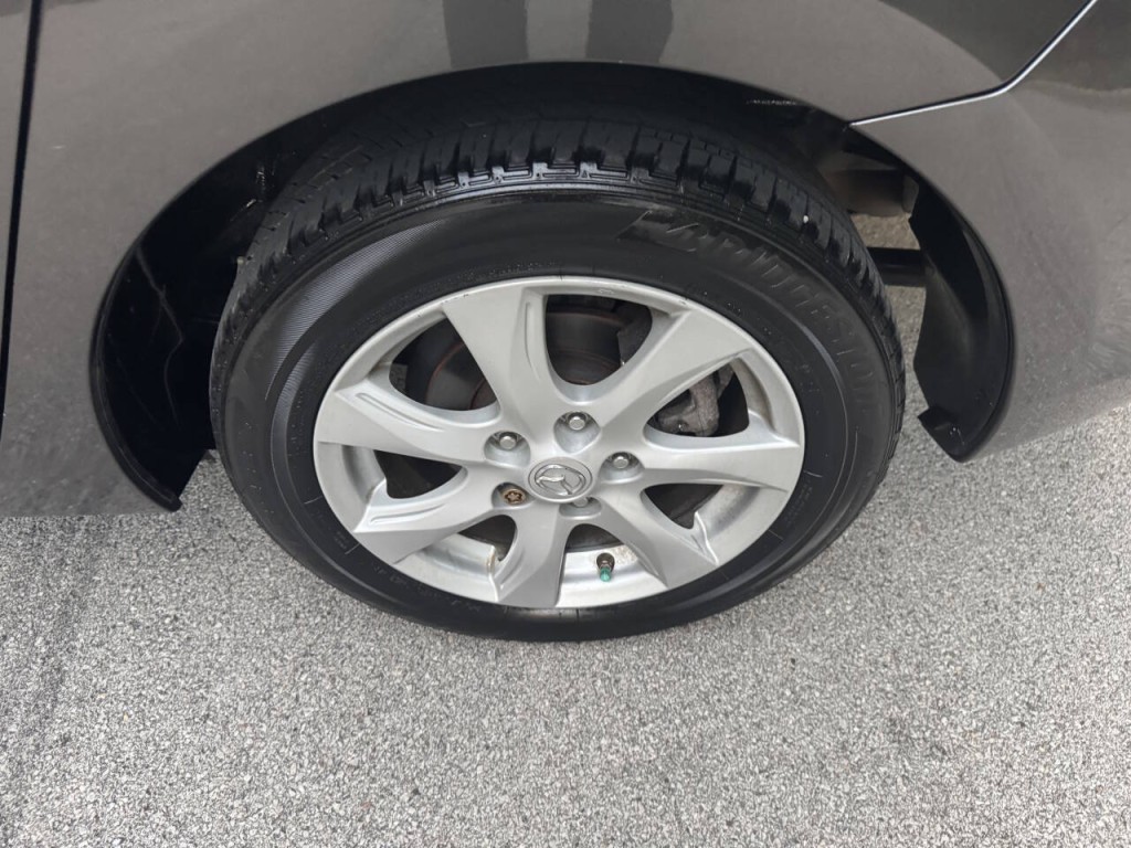 2010 Mazda Mazda3 Image 17