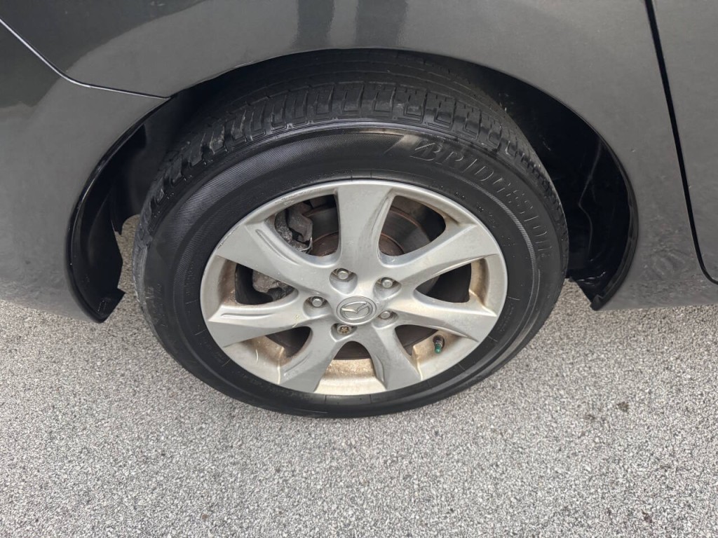 2010 Mazda Mazda3 Image 18