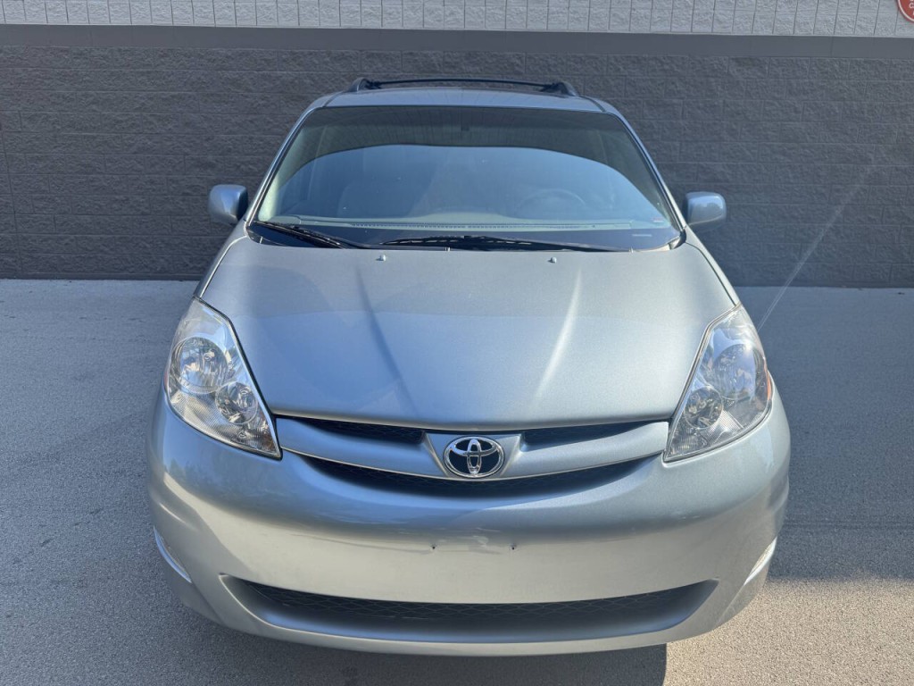2007 Toyota Sienna Image 5