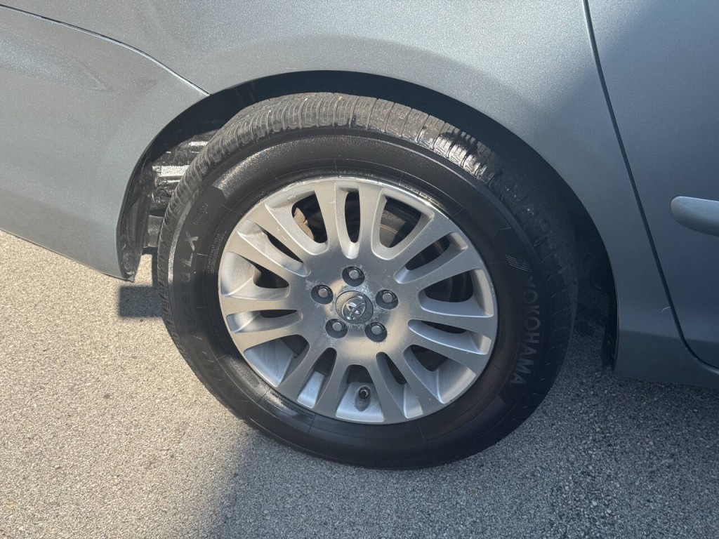 2007 Toyota Sienna Image 18