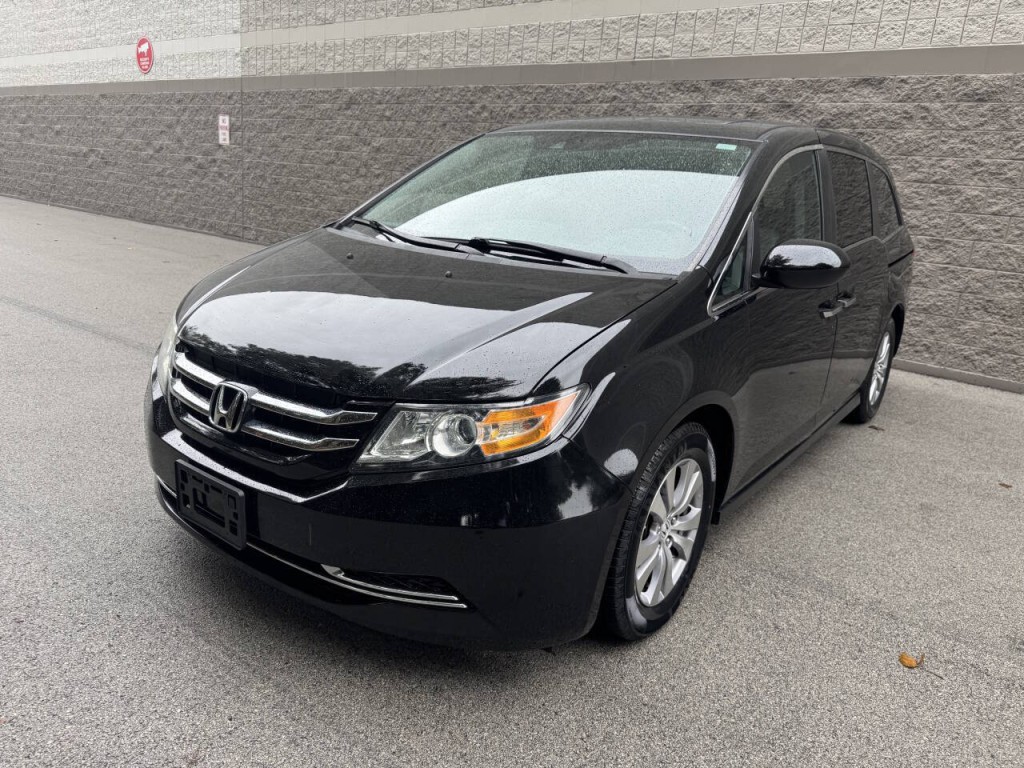 2015 Honda Odyssey Image 4