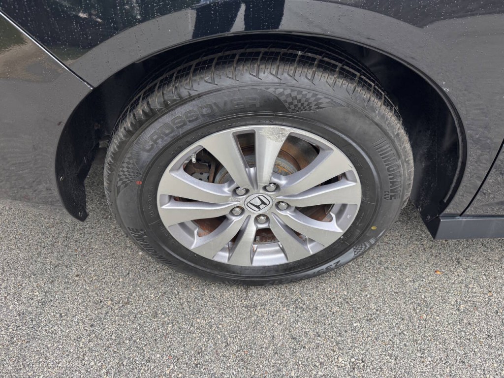 2015 Honda Odyssey Image 17