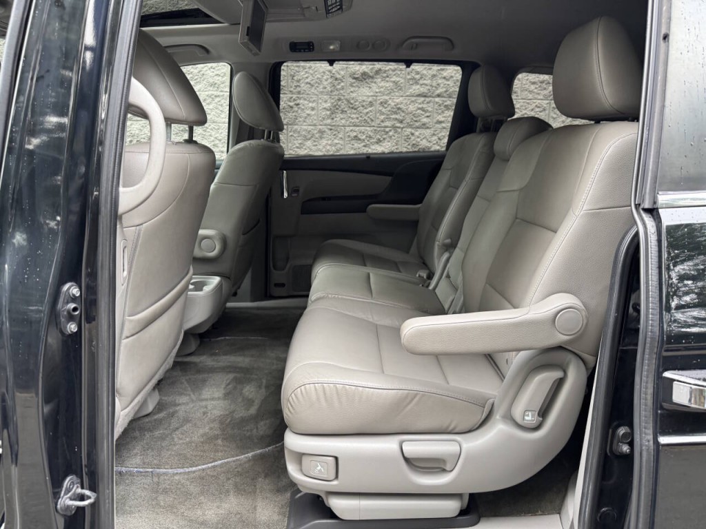 2015 Honda Odyssey Image 22