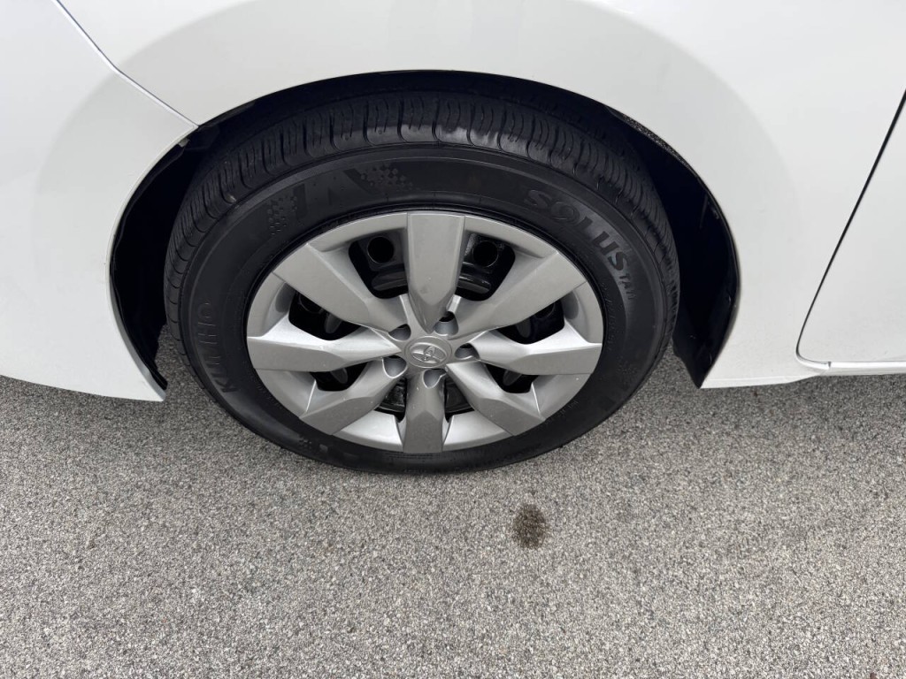 2019 Toyota Corolla Image 16