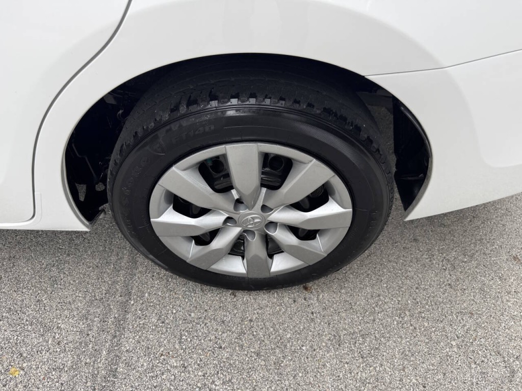 2019 Toyota Corolla Image 17