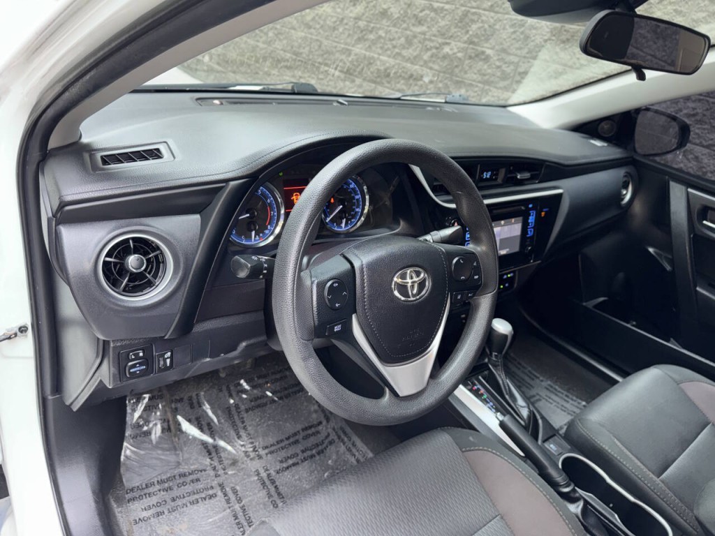 2019 Toyota Corolla Image 21