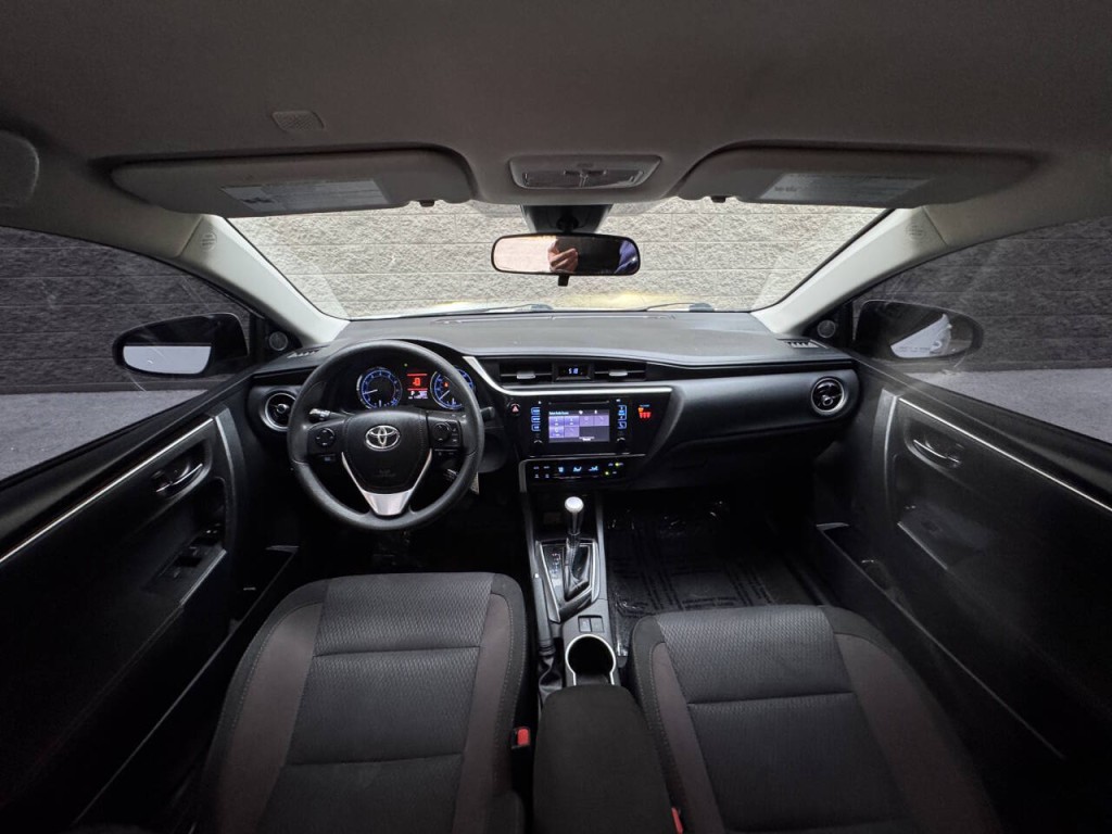 2019 Toyota Corolla Image 28