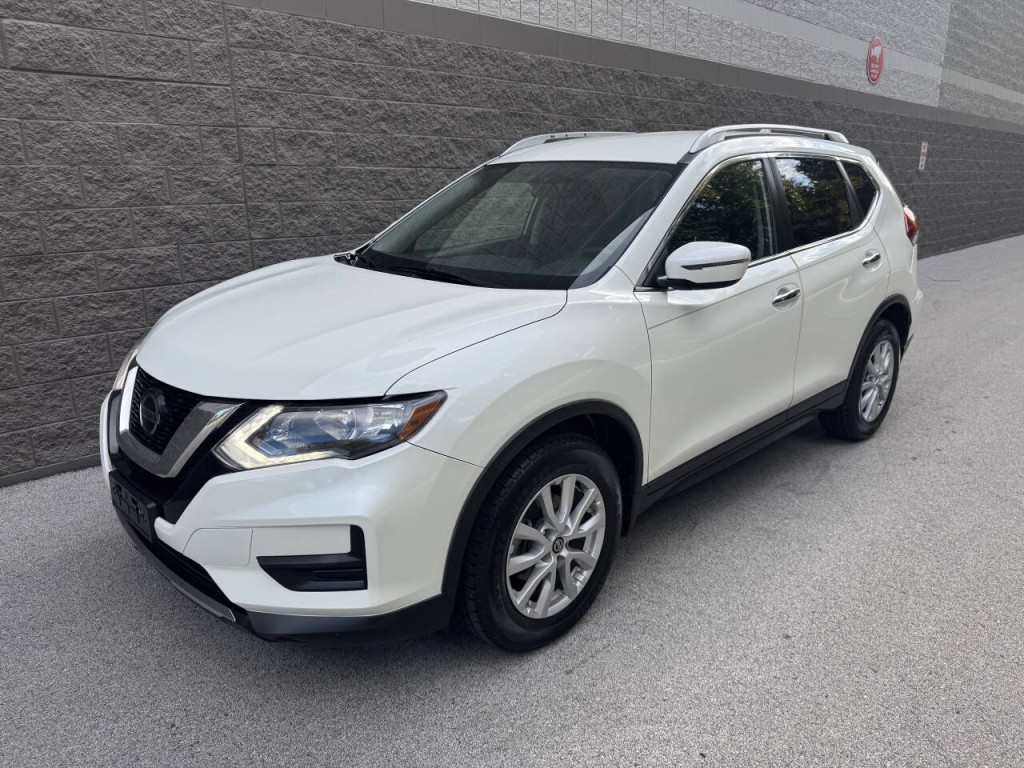 2018 Nissan Rogue Image 8