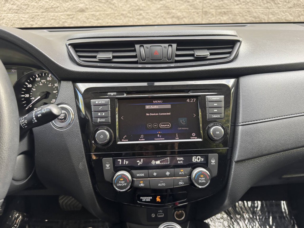 2018 Nissan Rogue Image 27