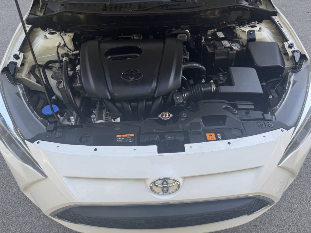 2019 Toyota Yaris Image 16