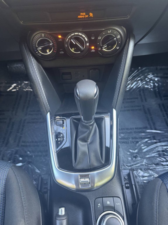 2019 Toyota Yaris Image 25