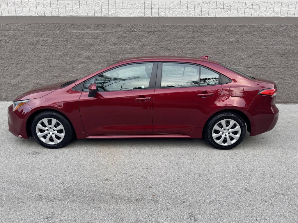 2024 Toyota Corolla Image 2