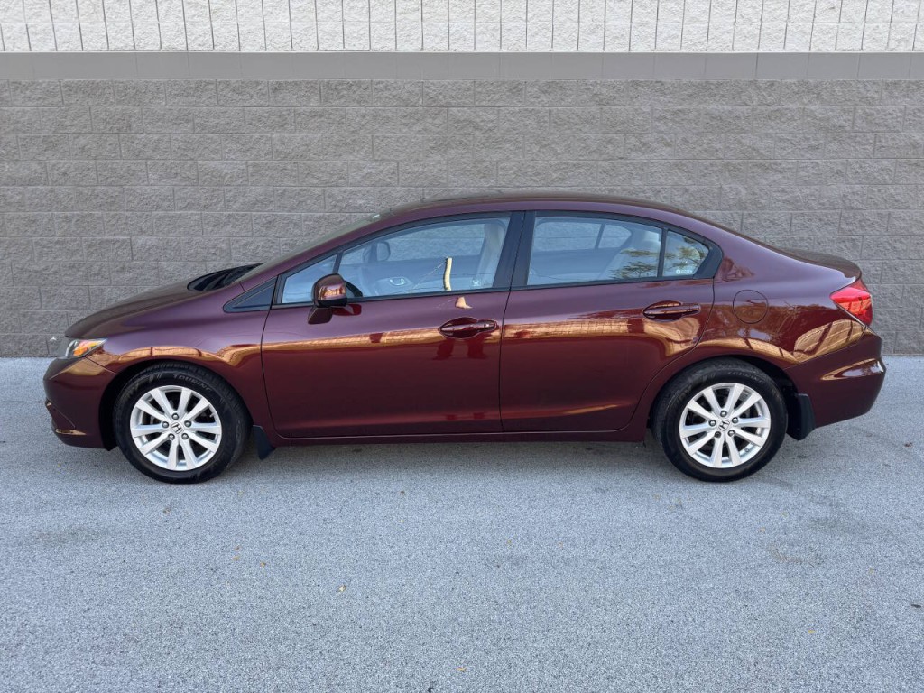 2012 Honda Civic Image 2