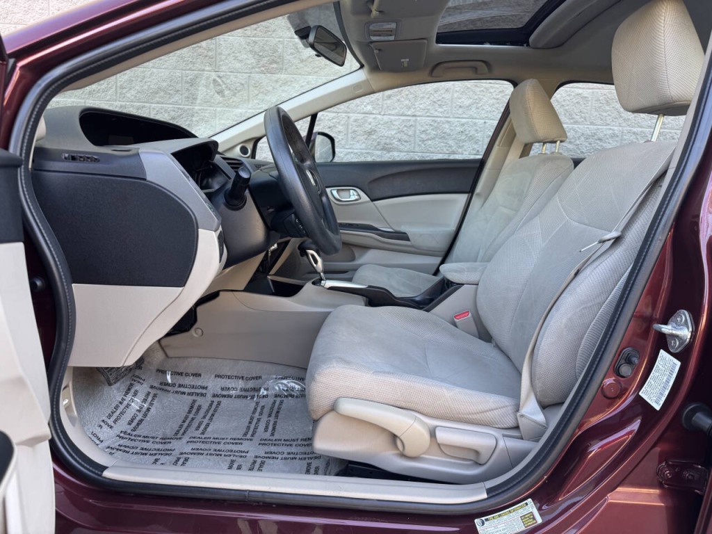 2012 Honda Civic Image 21