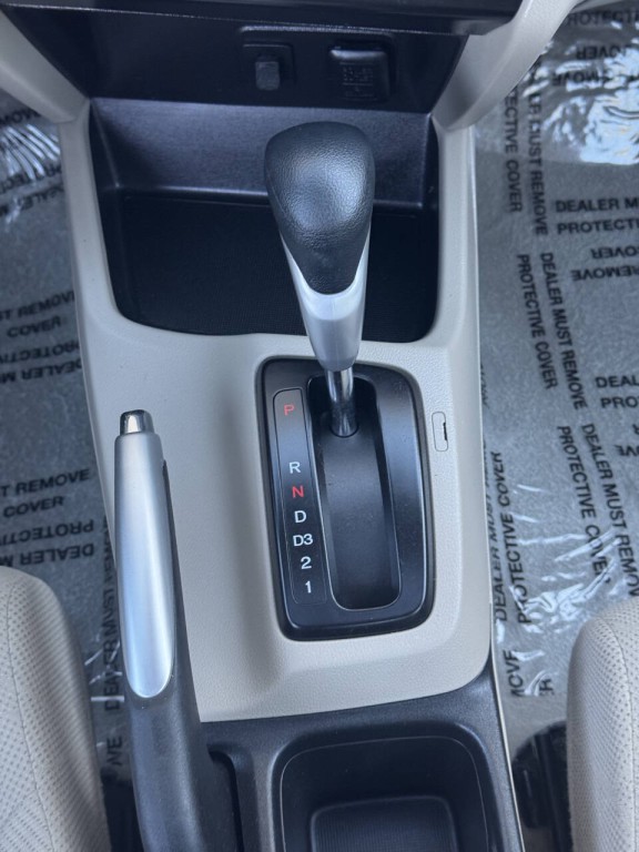 2012 Honda Civic Image 27