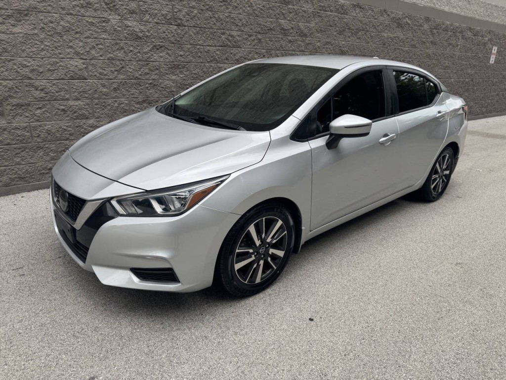 2020 Nissan Versa Image 1