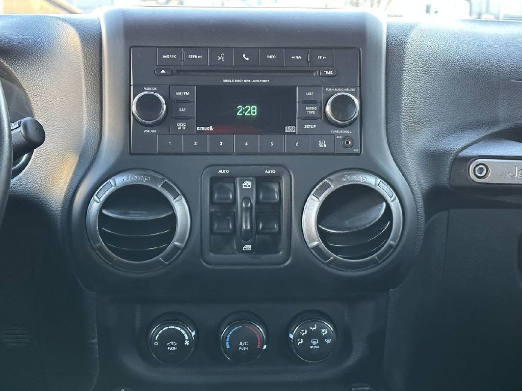 2018 Jeep Wrangler Unlimited Image 16