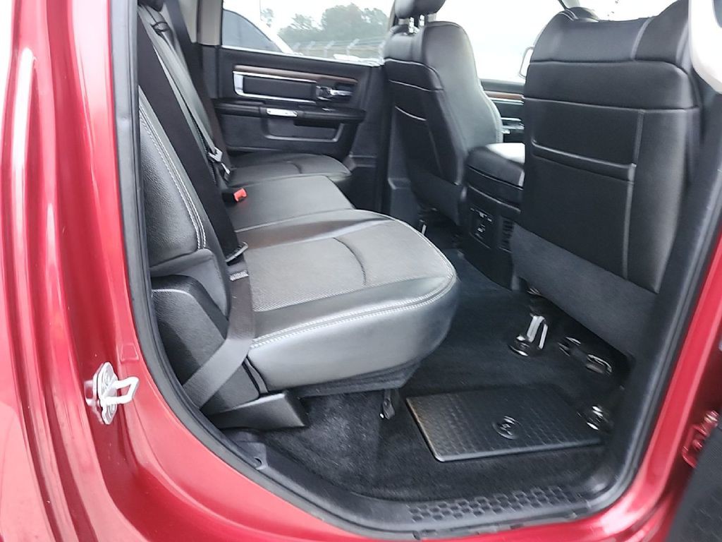 2014 RAM 1500 Image 5