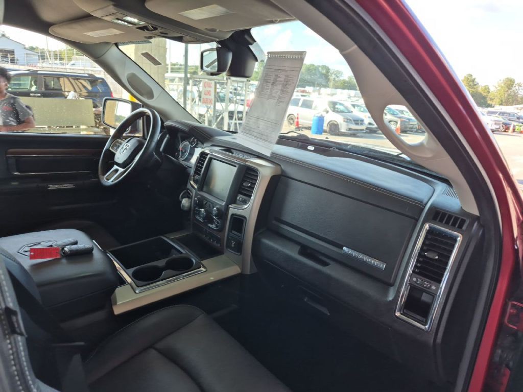 2014 RAM 1500 Image 8