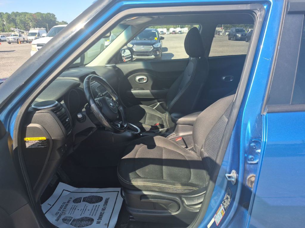 2016 Kia Soul Image 10