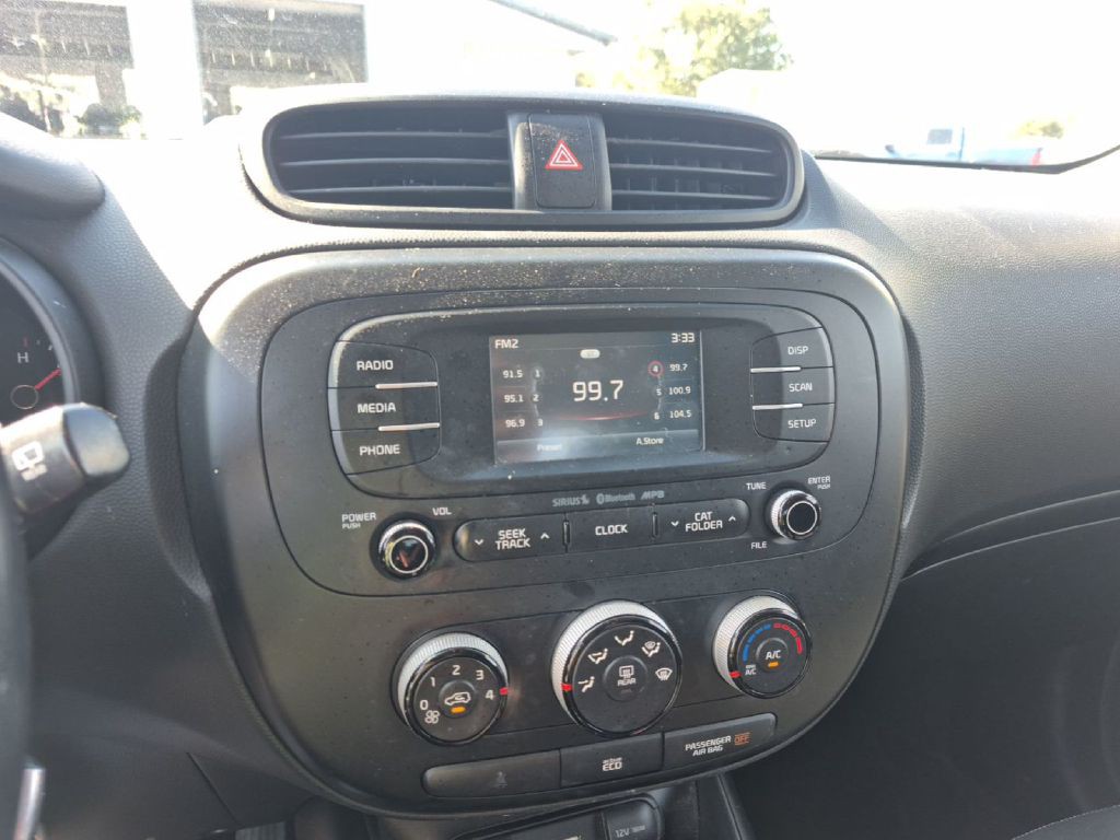 2016 Kia Soul Image 11
