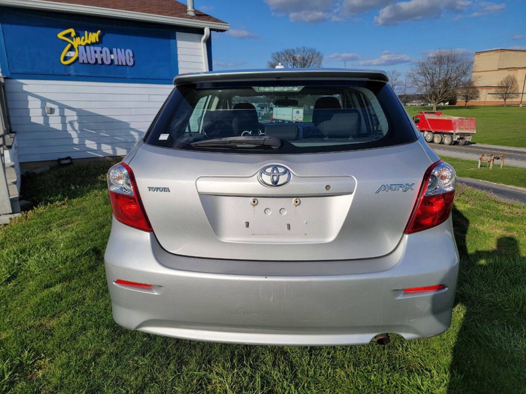 2009 Toyota Matrix Image 8