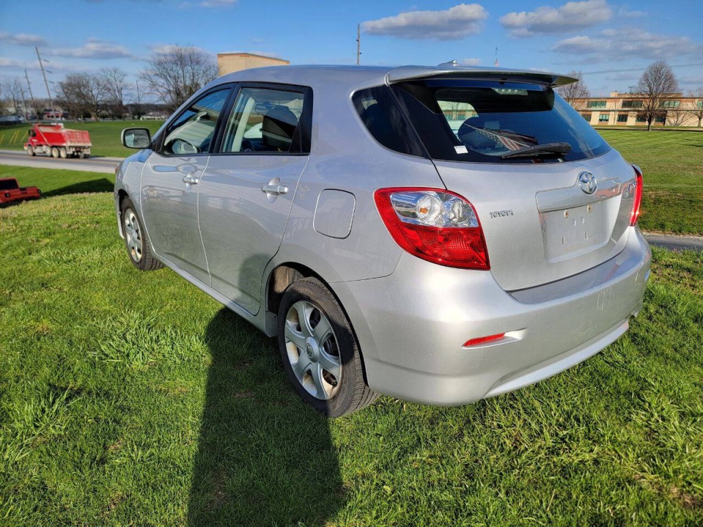 2009 Toyota Matrix Image 9