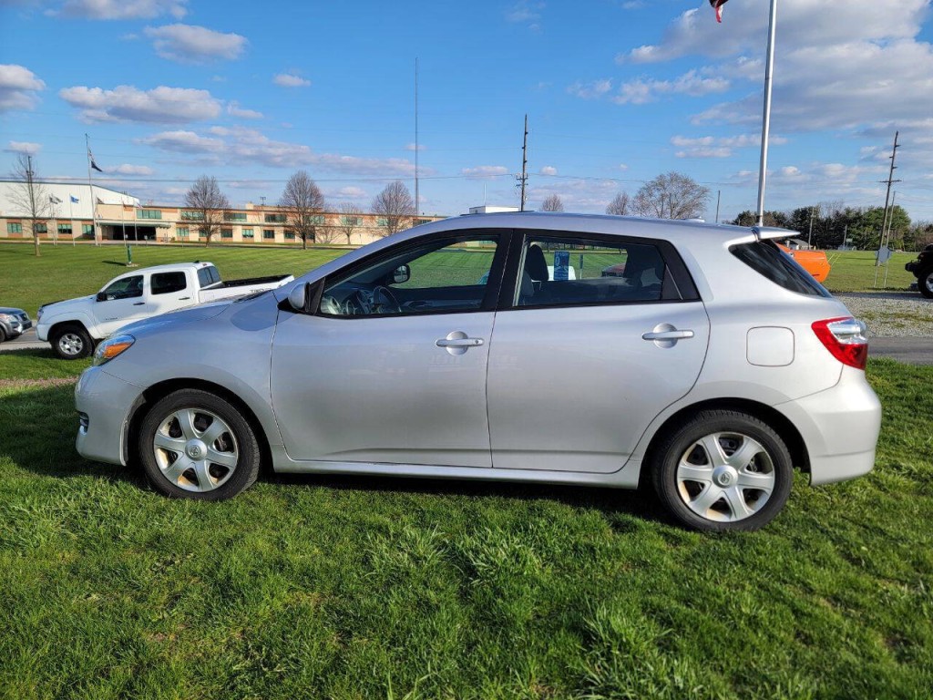 2009 Toyota Matrix Image 10