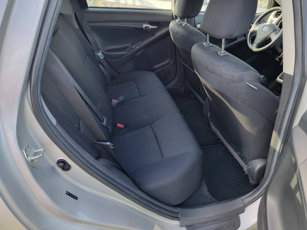 2009 Toyota Matrix Image 14