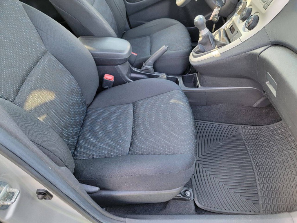 2009 Toyota Matrix Image 15