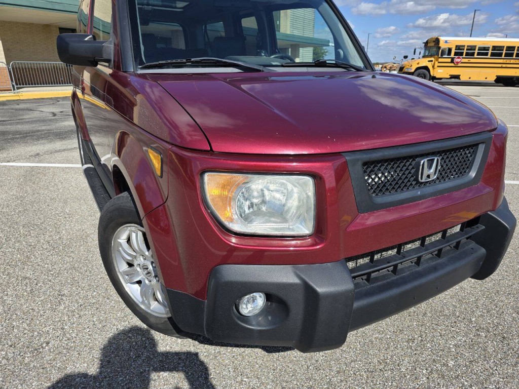 2006 Honda Element Image 2