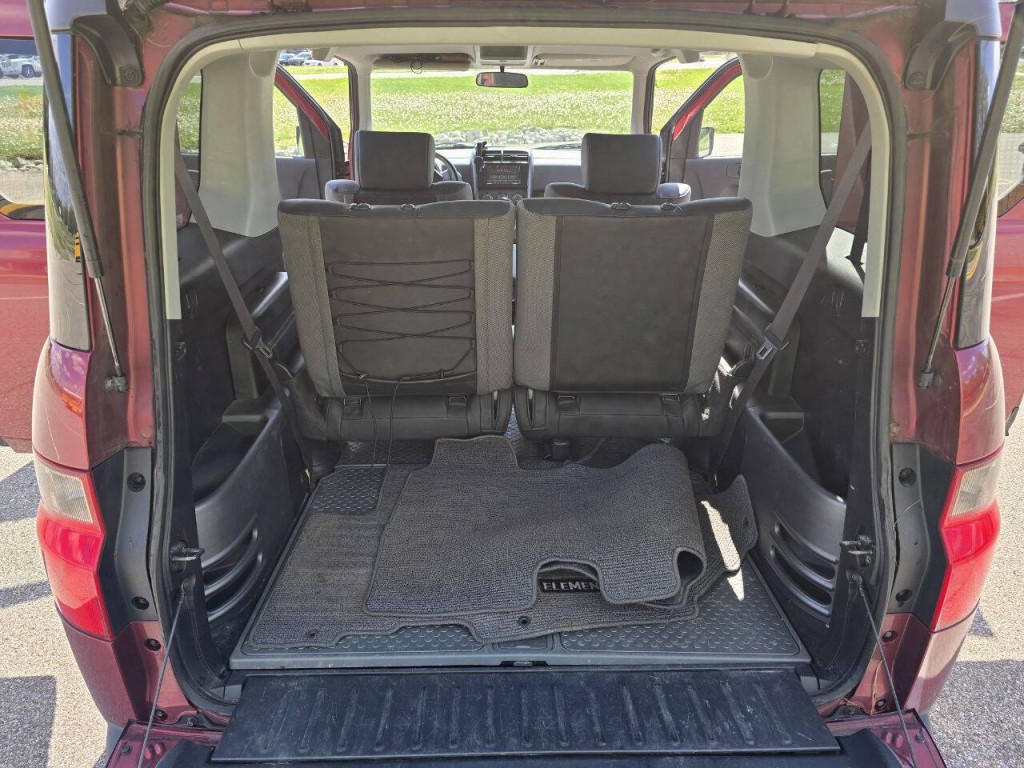 2006 Honda Element Image 17