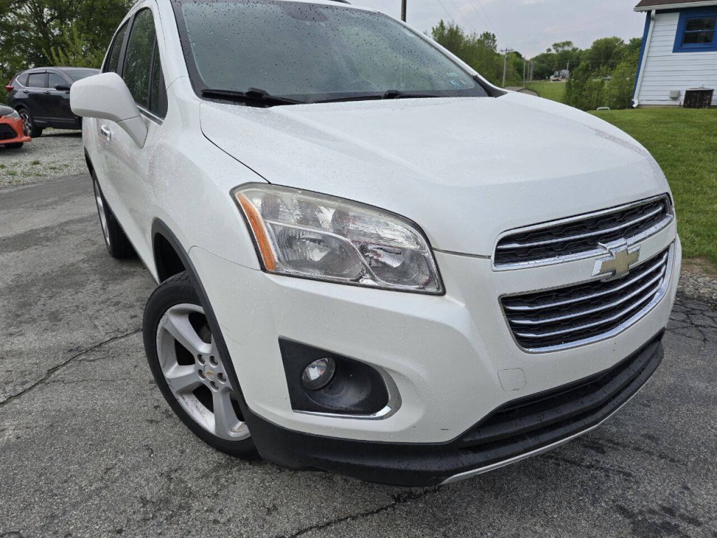 2015 Chevrolet Trax Image 2
