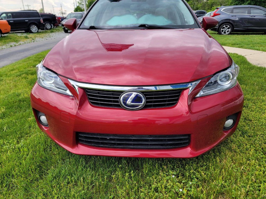 2013 Lexus CT 200h Image 3