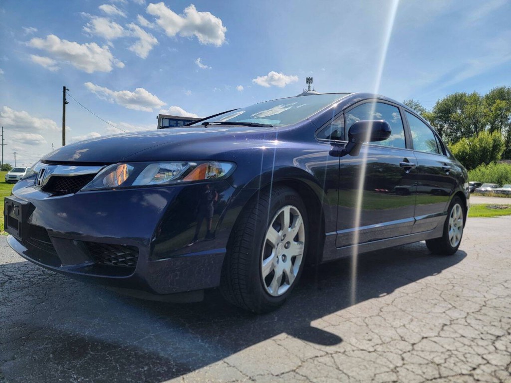 2011 Honda Civic Image 3