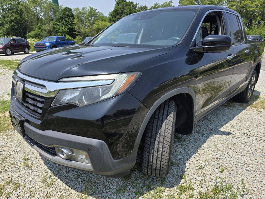 2017 Honda Ridgeline Image 11