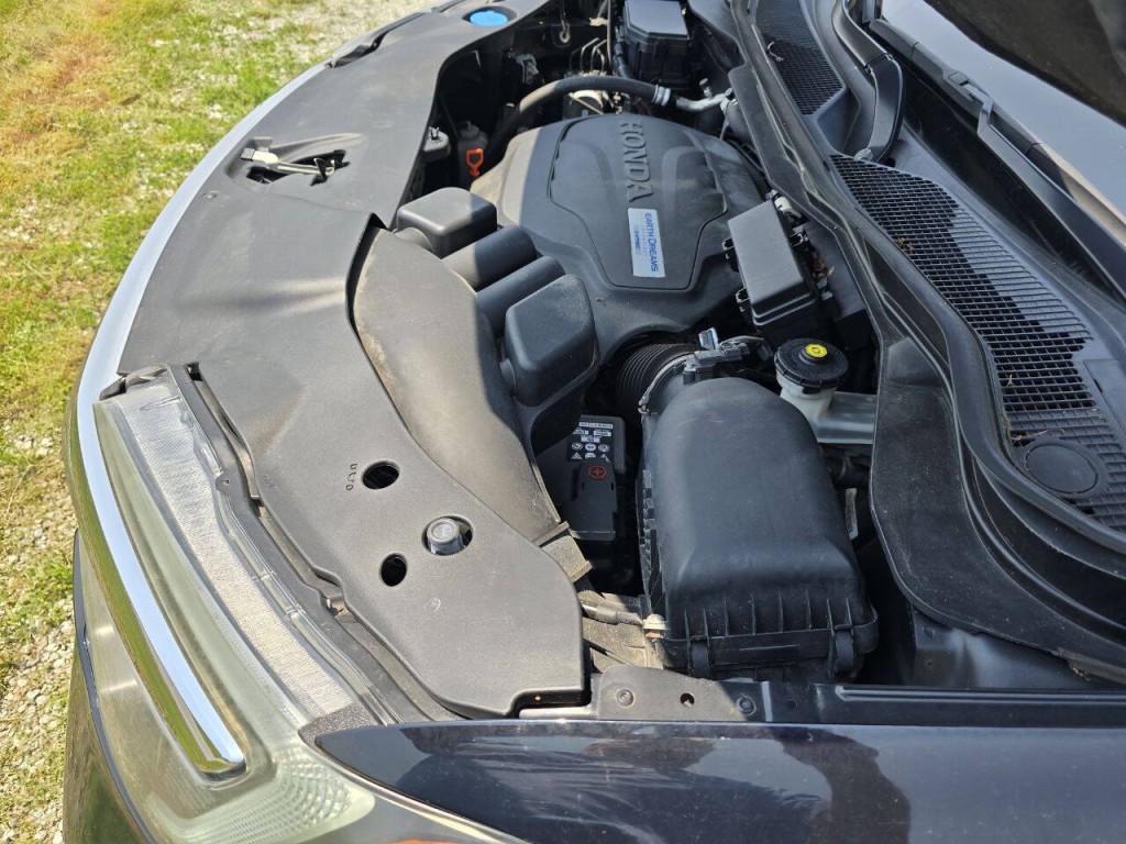 2017 Honda Ridgeline Image 31