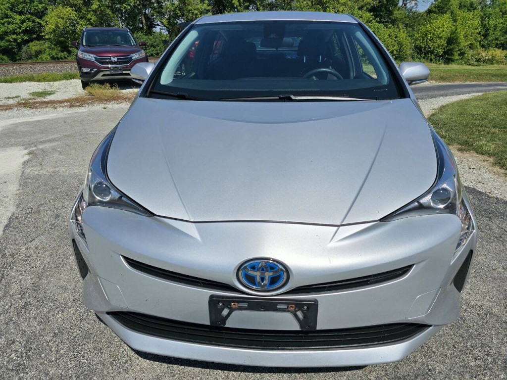 2017 Toyota Prius Image 12