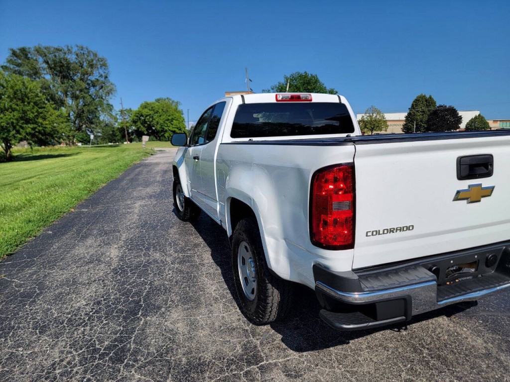2016 Chevrolet Colorado Image 9